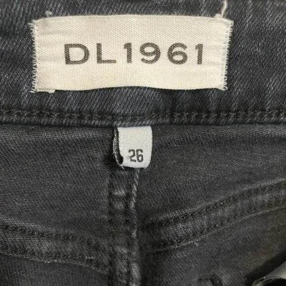 DL1961 Mara Instasculpt Straight Ankle in Rye Dark Wash Size 26 $208 MSRP - Picture 8 of 11